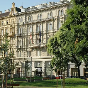 Miiro Palais Rudolf Hotel